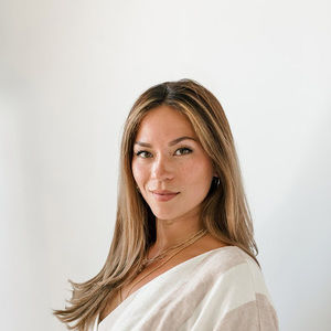 Meet your Posher, Eve